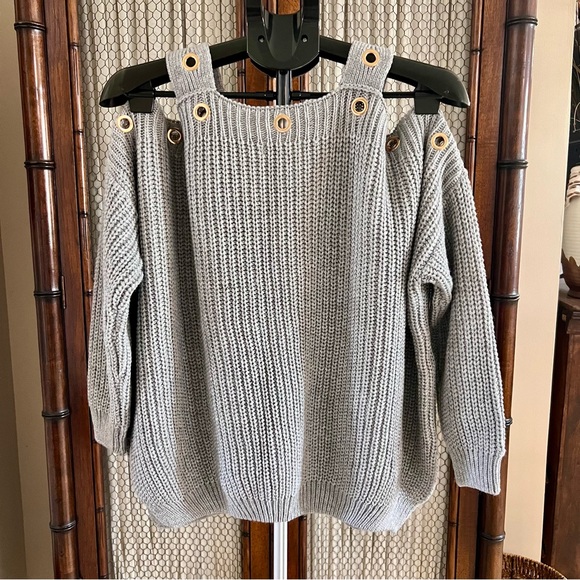 Elan Cold Shoulder Sweater - Picture 4 of 7